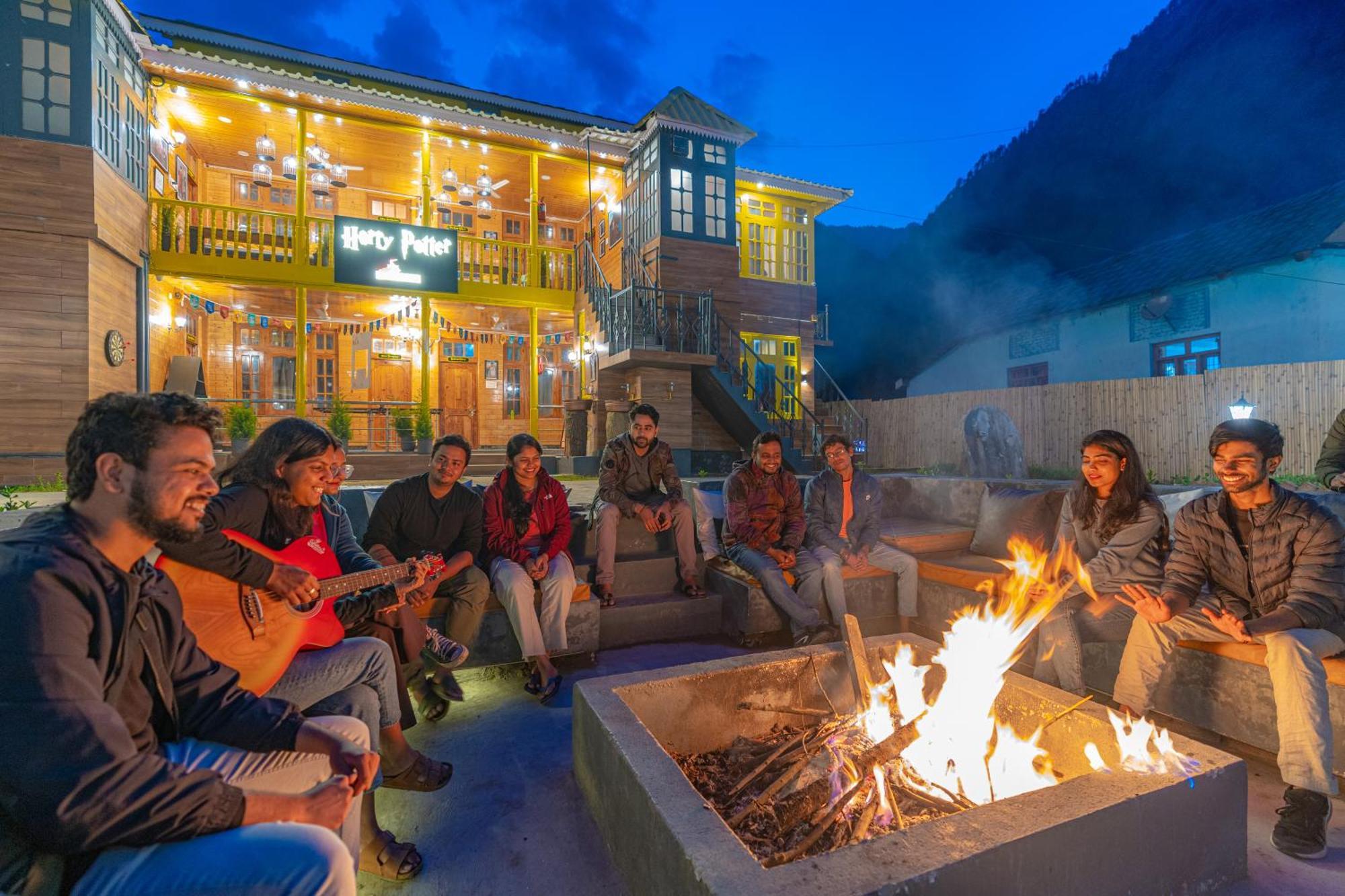 Whoopers Boutique Kasol Hostel Eksteriør bilde